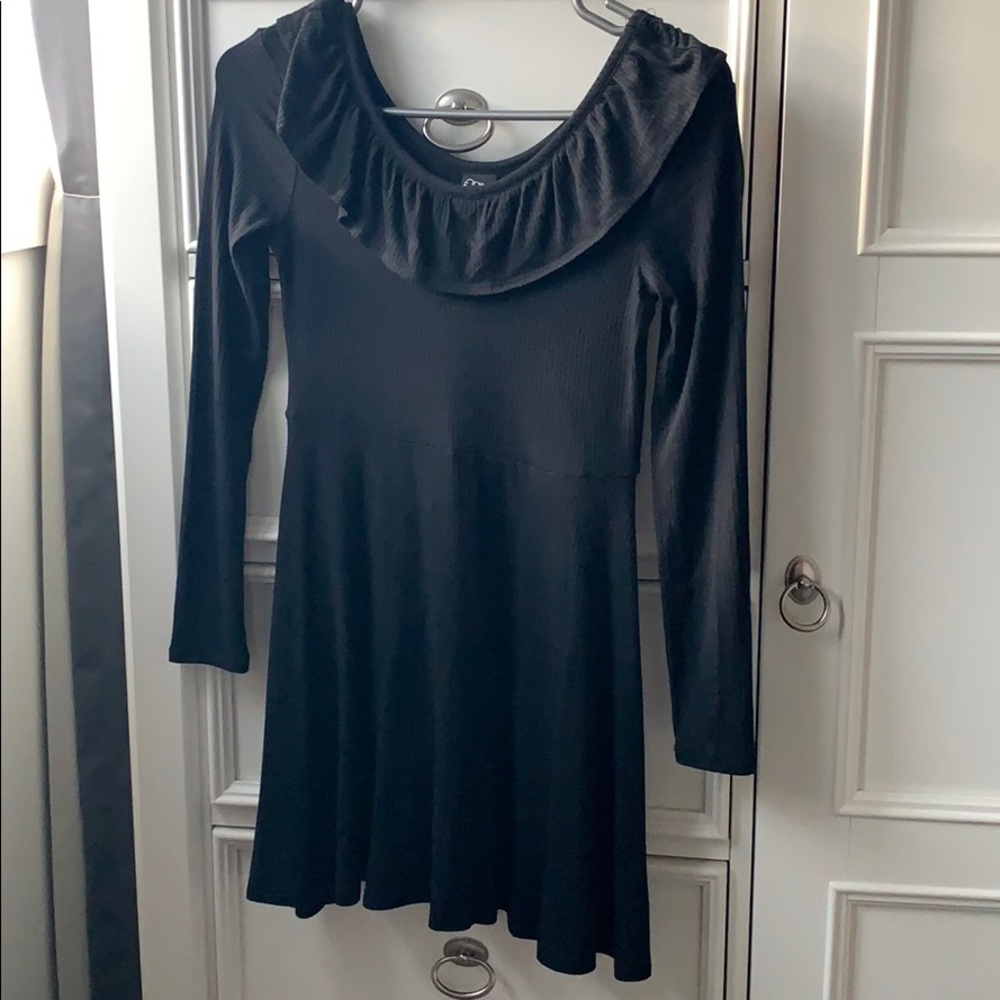 a black mini dress